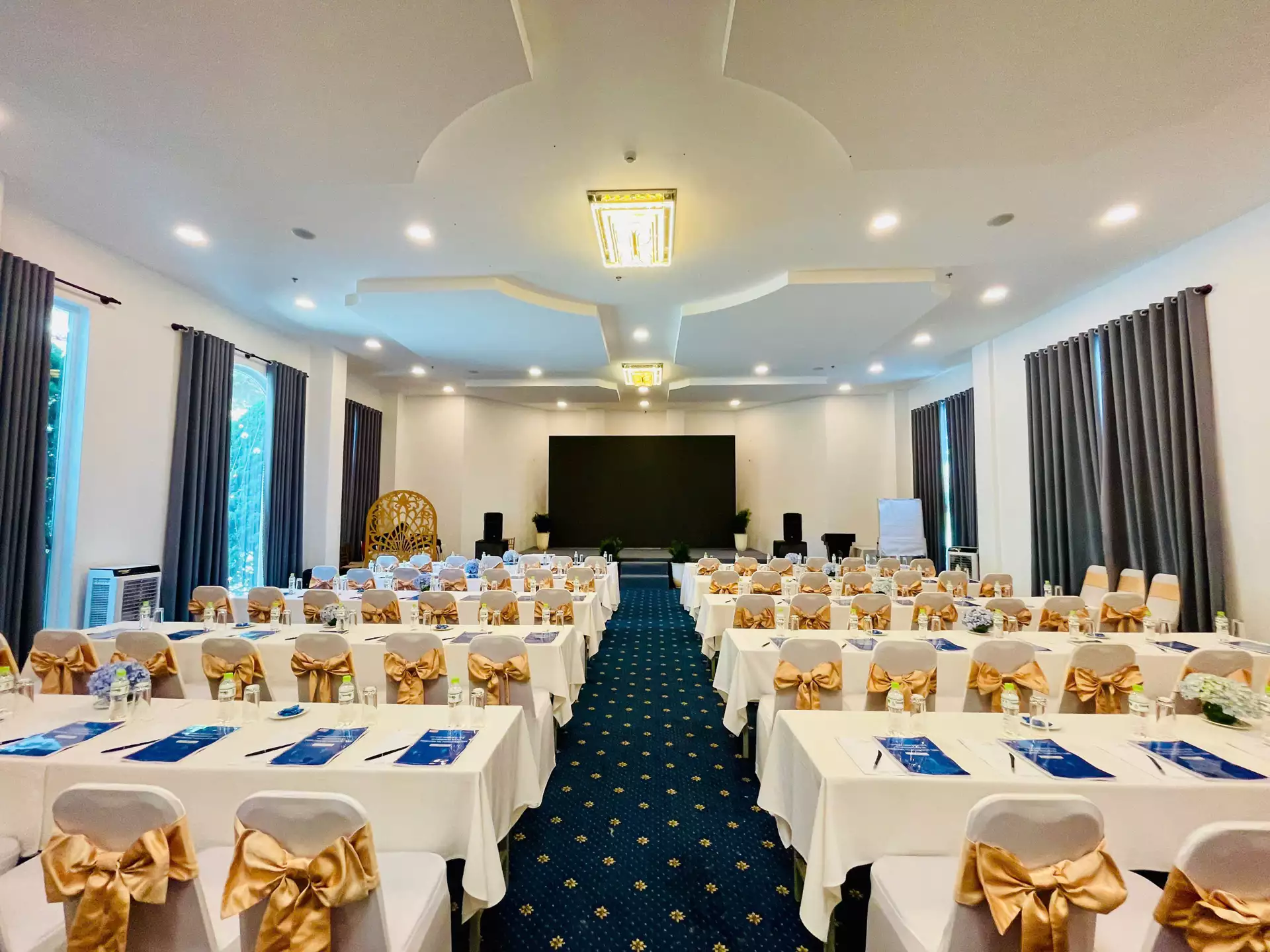 z6466484620134_360e3fcb7c601026112c6df8b347a693